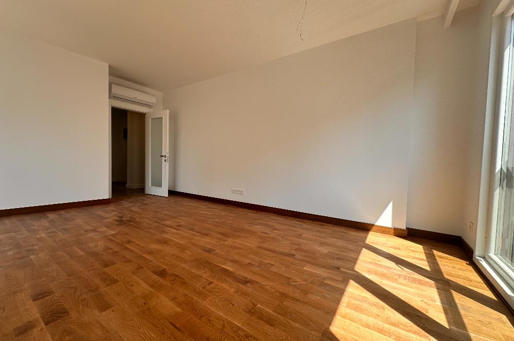 Ethem Efendi Caddesi nde Bağdat Caddesine 150 M de KAÇIRMAYIN !