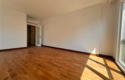 Ethem Efendi Caddesi nde Bağdat Caddesine 150 M de KAÇIRMAYIN !