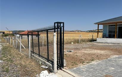 YAĞLIPINAR MAHALLESİNDE 1+1 BAHÇELİ EV 