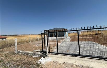 YAĞLIPINAR MAHALLESİNDE 1+1 BAHÇELİ EV 