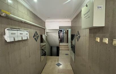 Zuhuratbaba'da Hastane Cepheli 3+1 Kapalı Otoparklı Satılık