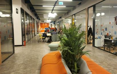 4.LEVENT SAPPHIRE' DE YEPYENİ PRESTİJLİ HAZIR OFİSLER