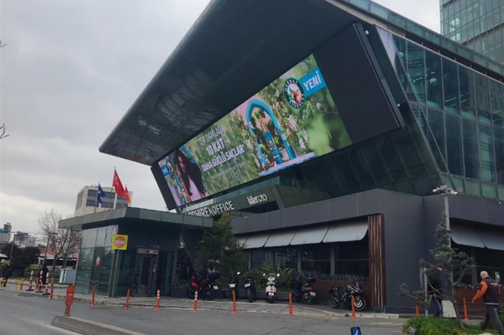 4.LEVENT SAPPHIRE' DE YEPYENİ PRESTİJLİ HAZIR OFİSLER