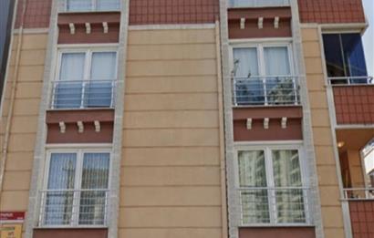 ÇAMLIK'TA İKBAL CADDESİNE YAKIN GENİŞ BAHÇE KULLANIMLI  2+1 SATILIK