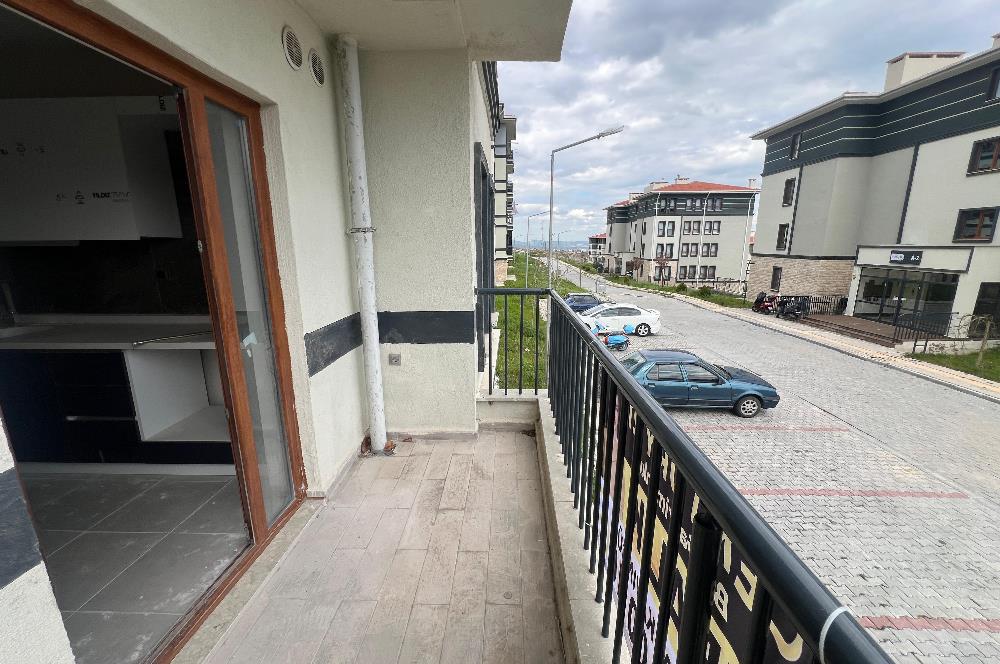 GAZİOSMANPAŞA TOKİ 1.ETAP'TA 3+1 KİRALIK DAİRE C21 BAL'DA