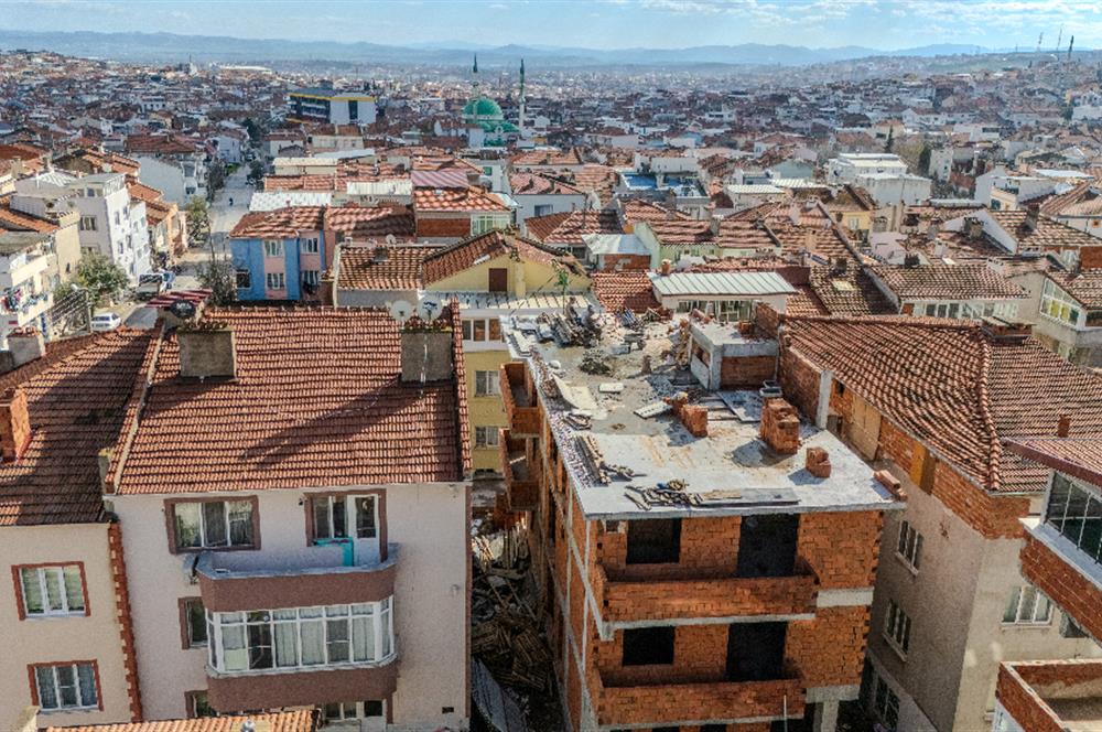 C21 LOCA'DAN 2. SAKARYA'DA ÇEVREYOLUNA YAKIN 2+1 YÜKSEK GİRİŞ