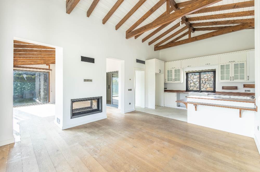 Bodrum Ortakent Merkez Tek Kat Müstakil Havuzlu Villa