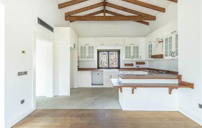 Bodrum Ortakent Merkez Tek Kat Müstakil Havuzlu Villa