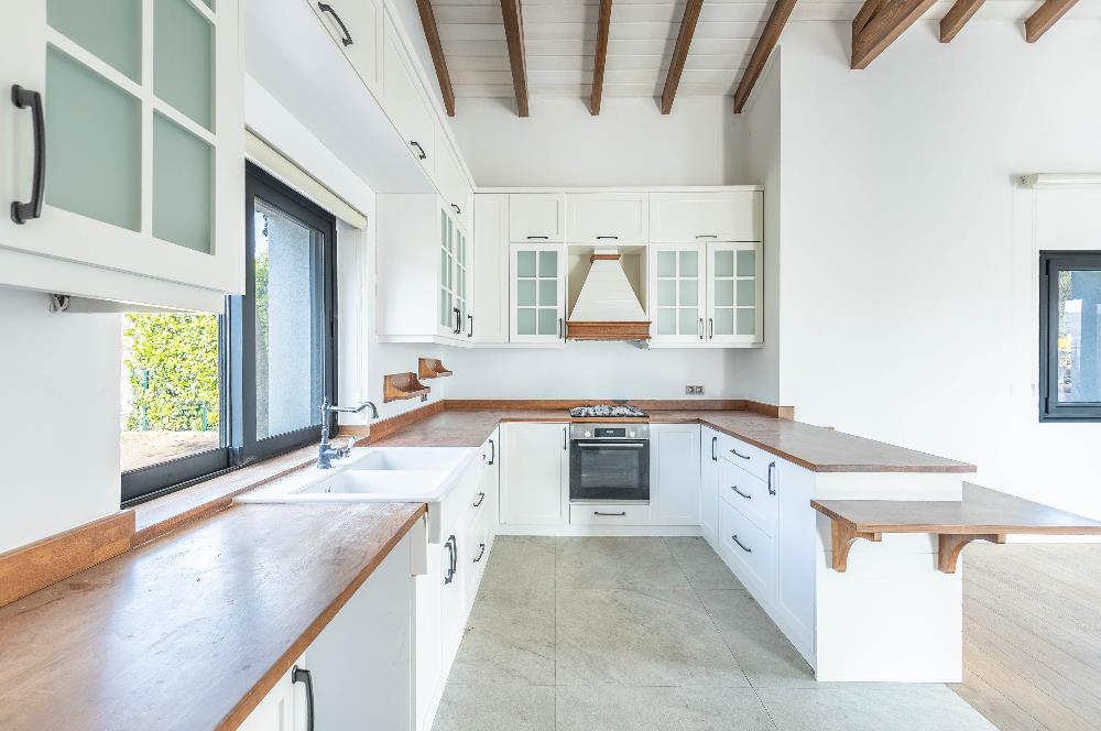 Bodrum Ortakent Merkez Tek Kat Müstakil Havuzlu Villa