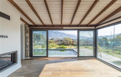 Bodrum Ortakent Merkez Tek Kat Müstakil Havuzlu Villa