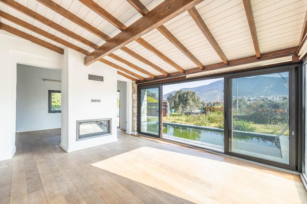 Bodrum Ortakent Merkez Tek Kat Müstakil Havuzlu Villa