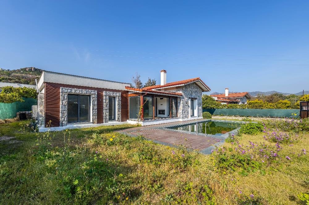 Bodrum Ortakent Merkez Tek Kat Müstakil Havuzlu Villa