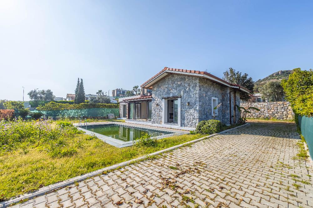 Bodrum Ortakent Merkez Tek Kat Müstakil Havuzlu Villa