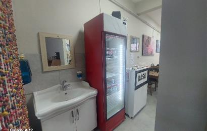 Karşıyaka Girne Caddesi Paralelinde Devren Kiralık Dükkan