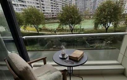 Sinpaş Liva Turkuaz Sitesinde yenilenmiş geniş 2+1