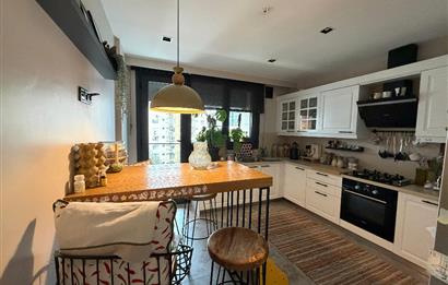 SUADİYE BAĞDAT CADDESİ VE SAHİLE ÇOK YAKIN SATILIK 3+1 DAİRE