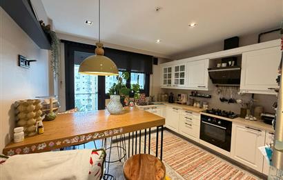 SUADİYE BAĞDAT CADDESİ VE SAHİLE ÇOK YAKIN SATILIK 3+1 DAİRE