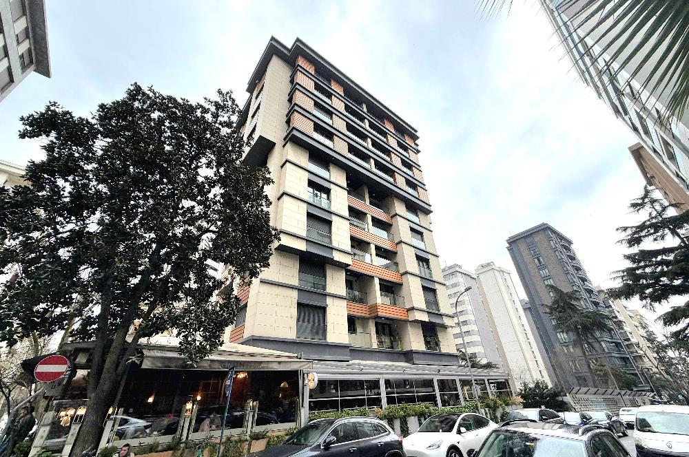 SUADİYE BAĞDAT CADDESİ VE SAHİLE ÇOK YAKIN SATILIK 3+1 DAİRE