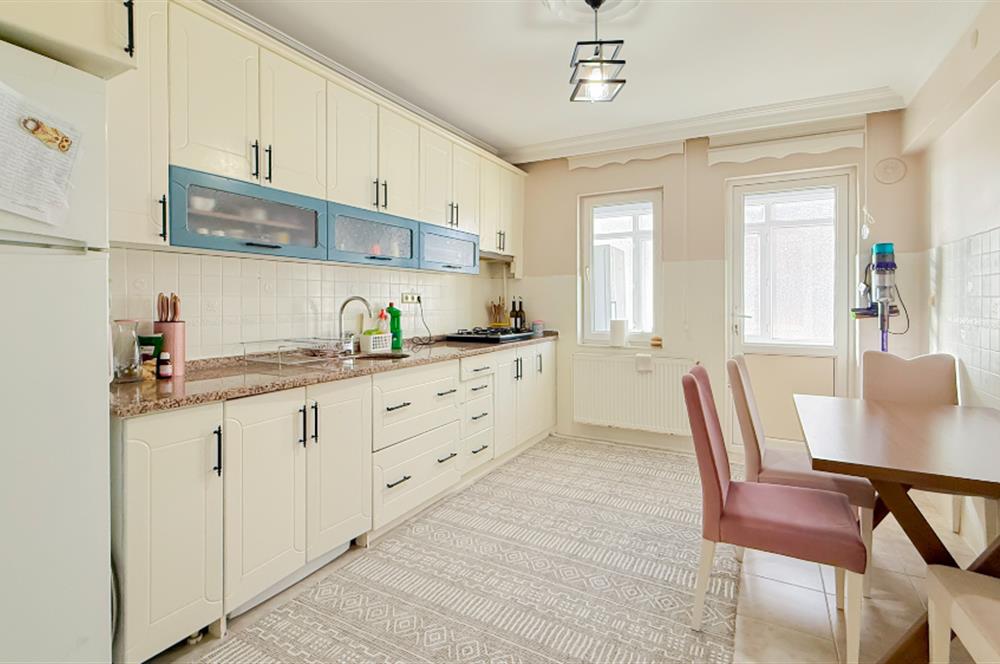 C21 Bal'dan Bahçelievler Mah.'de Satılık 3+1 Daire