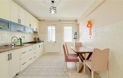 C21 Bal'dan Bahçelievler Mah.'de Satılık 3+1 Daire