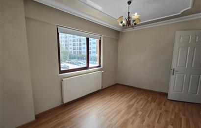 Gerzele Servergazi'de Şehir ve Doğa Manzaralı Ara Kat 3+1 Daire