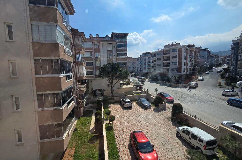 Gerzele Servergazi'de Şehir ve Doğa Manzaralı Ara Kat 3+1 Daire