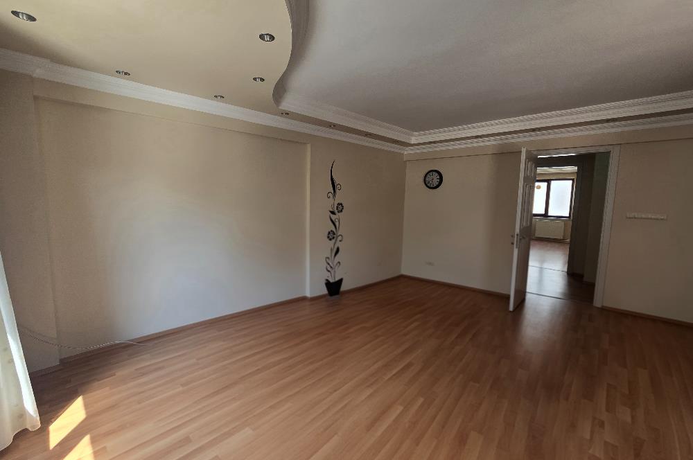 Gerzele Servergazi'de Şehir ve Doğa Manzaralı Ara Kat 3+1 Daire