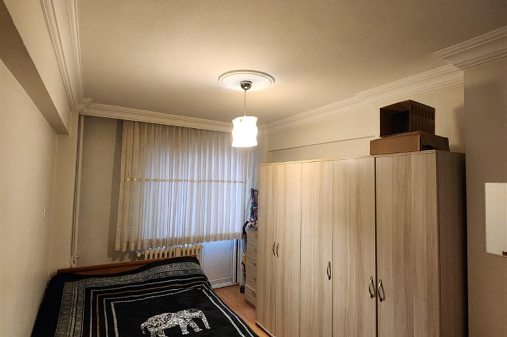 C21 BAL DAN ALTIEYLÜL MAH. DE 2+1 SATILIK DAİRE