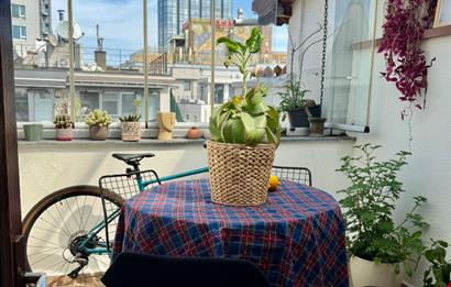 ASMALIMESCİT DONİZETTİ APARTMANI EŞYALI SATILIK TERASLI DAİRE