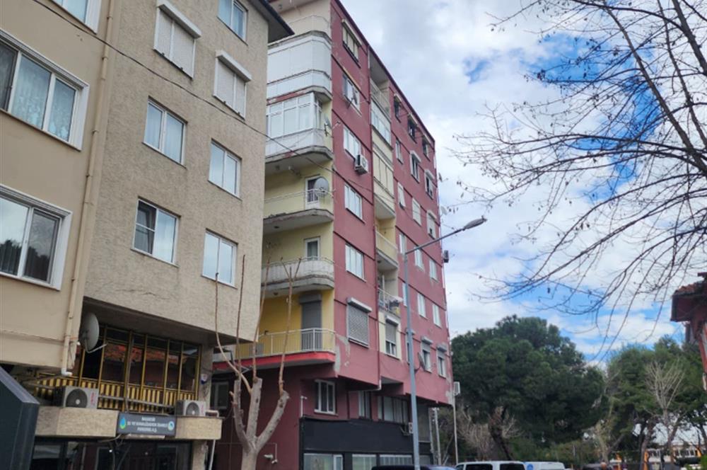 C21 BAL DAN ALTIEYLÜL MAH. DE 2+1 SATILIK DAİRE