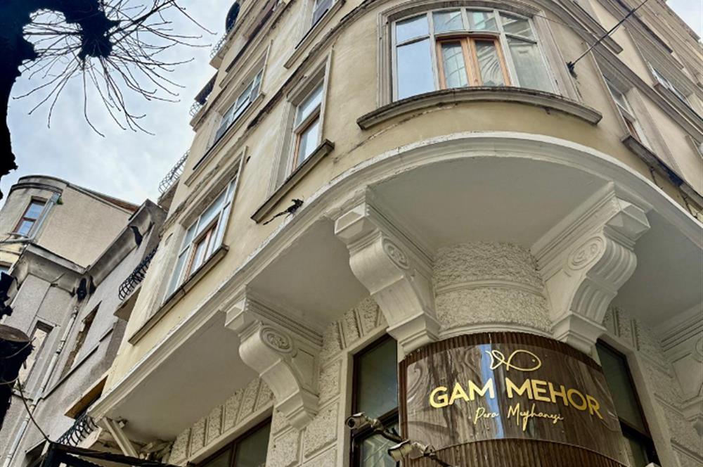 ASMALIMESCİT DONİZETTİ APARTMANI EŞYALI SATILIK TERASLI DAİRE