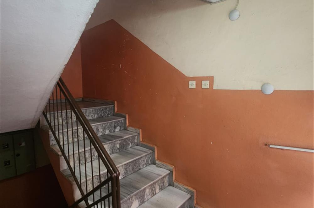 C21 BAL DAN ALTIEYLÜL MAH. DE 2+1 SATILIK DAİRE