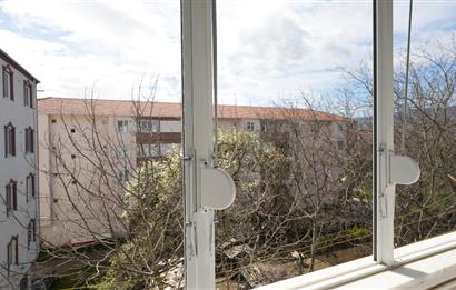 C21 Cius; Kumla Merkezi Konumda Eşyalı Doğalgazlı Daire