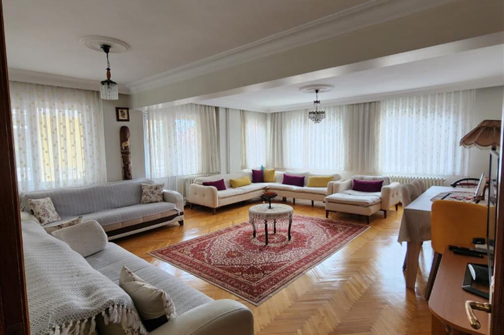 C21 BAL DAN ALTIEYLÜL MAH. DE 2+1 SATILIK DAİRE