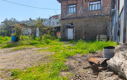 C21 Cius; Akharem mahallesinde Satılık Köy evi+İmarlı Arsa