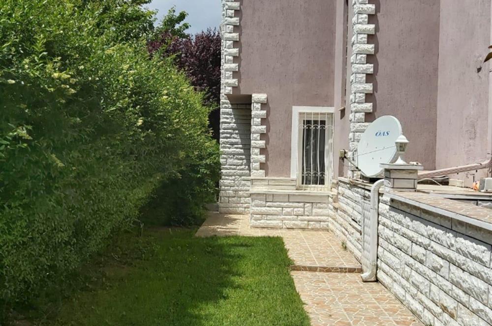 GÖLBAŞI MARTIKÖY SİTESİNDE 4,5+1 SATILIK VİLLA