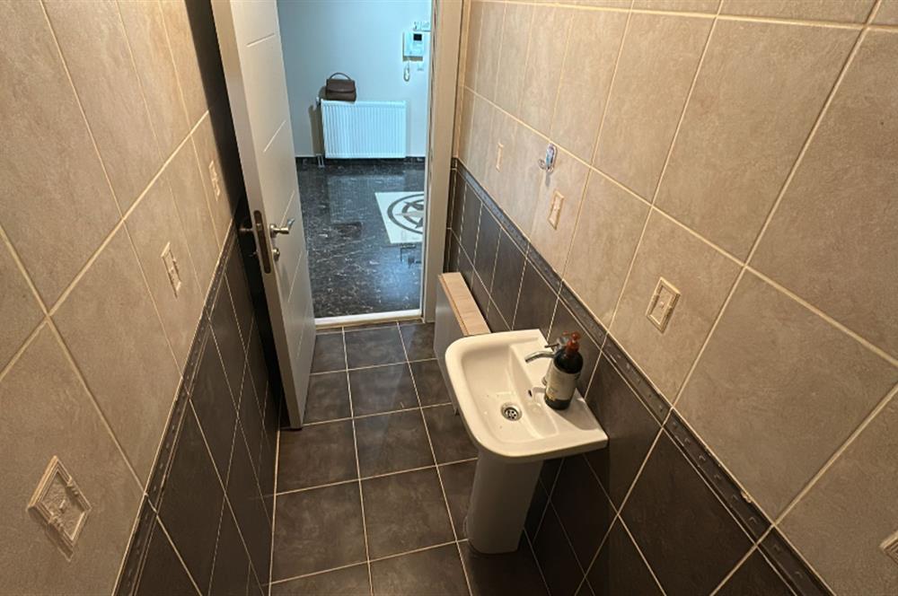 ZEKERİYAKÖY SİTE İÇİNDE ÖZEL BAHÇELİ DUBLEKS 5+1 KİRALIK DAİRE