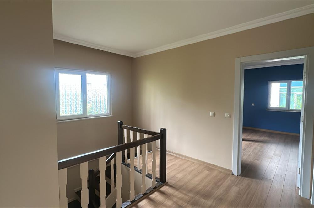 ZEKERİYAKÖY SİTE İÇİNDE ÖZEL BAHÇELİ DUBLEKS 5+1 KİRALIK DAİRE