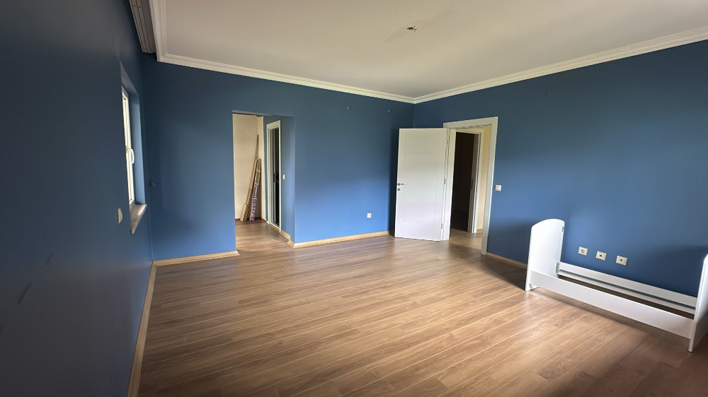 ZEKERİYAKÖY SİTE İÇİNDE ÖZEL BAHÇELİ DUBLEKS 5+1 KİRALIK DAİRE