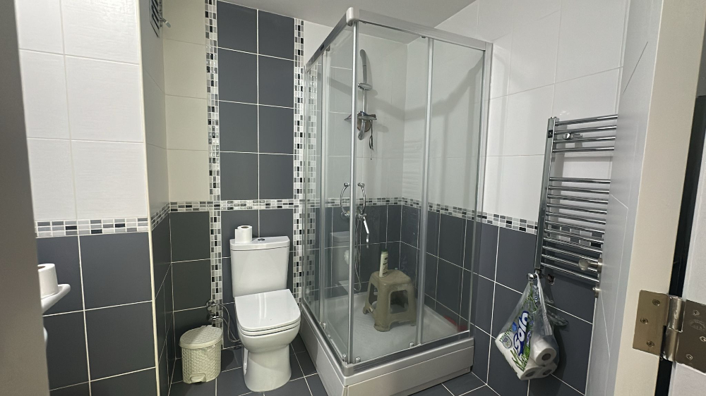 ZEKERİYAKÖY SİTE İÇİNDE ÖZEL BAHÇELİ DUBLEKS 5+1 KİRALIK DAİRE