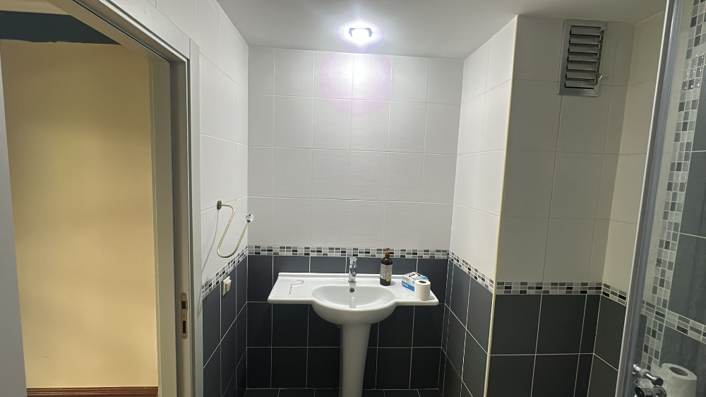 ZEKERİYAKÖY SİTE İÇİNDE ÖZEL BAHÇELİ DUBLEKS 5+1 KİRALIK DAİRE