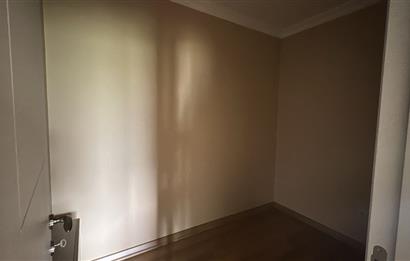 ZEKERİYAKÖY SİTE İÇİNDE ÖZEL BAHÇELİ DUBLEKS 5+1 KİRALIK DAİRE