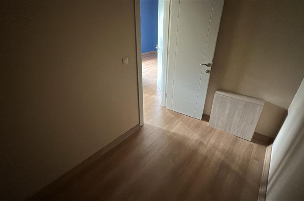 ZEKERİYAKÖY SİTE İÇİNDE ÖZEL BAHÇELİ DUBLEKS 5+1 KİRALIK DAİRE