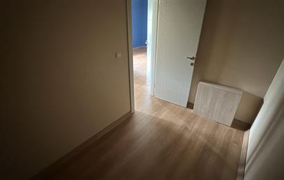 ZEKERİYAKÖY SİTE İÇİNDE ÖZEL BAHÇELİ DUBLEKS 5+1 KİRALIK DAİRE