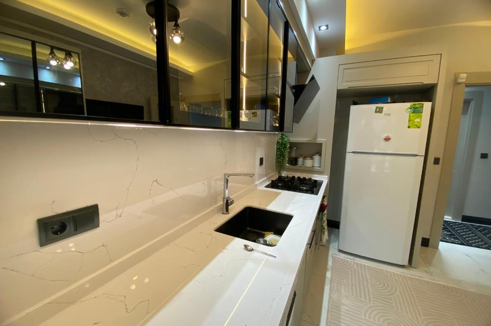 CENTURY 21 PLUS'DAN KARŞIYAKADA 'EŞSİZ' 2+1 SATILIK DAİRE