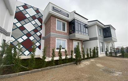 CENTURY 21 PLUS'DAN KARŞIYAKADA 'EŞSİZ' 2+1 SATILIK DAİRE