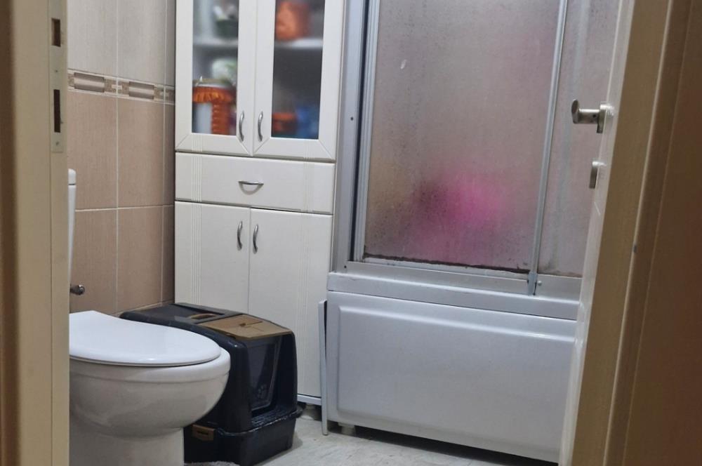 ÇAMLIK'TA İKBAL CADDESİNE YAKIN GENİŞ BAHÇE KULLANIMLI  2+1 SATILIK