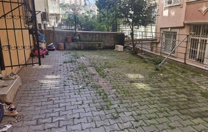 ÇAMLIK'TA İKBAL CADDESİNE YAKIN GENİŞ BAHÇE KULLANIMLI  2+1 SATILIK