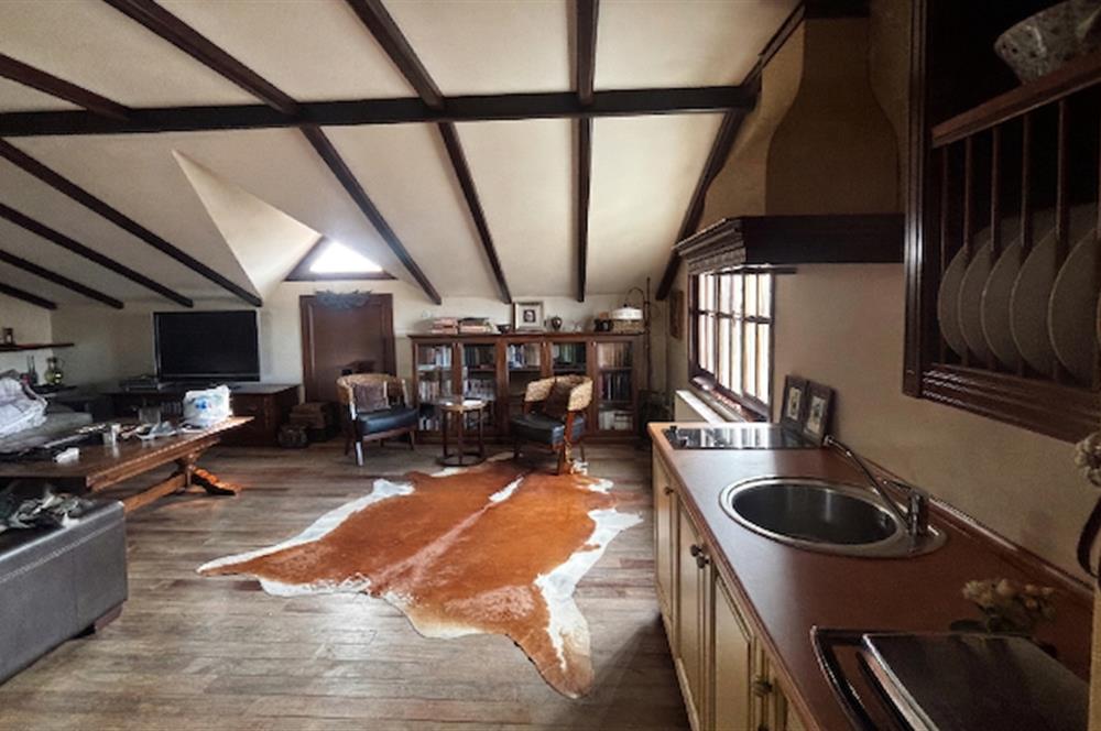 Kurtköy Seçkinev Konakları'nda Satılık 5+1 Lüks Villa