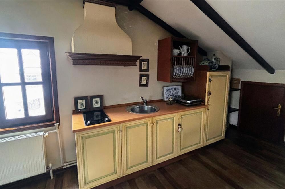 Kurtköy Seçkinev Konakları'nda Satılık 5+1 Lüks Villa